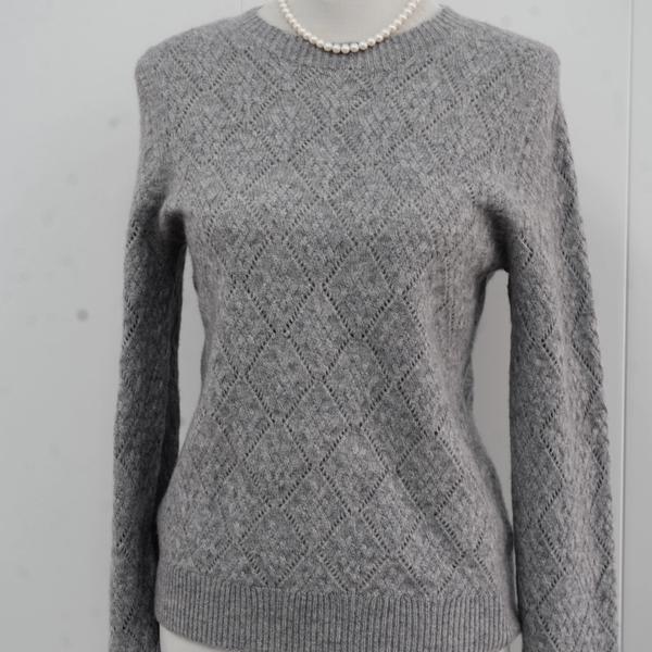 s010Heather Gray Grid Texture Crew Neck Knit Sweater 2