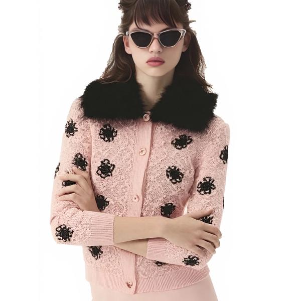 s099Sakura Pink 3D Floral Jacquard Furry Collar Knit Cardigan 3