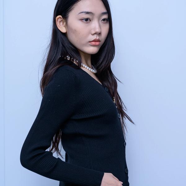 s044Classic Black Vertical Rib V-Neck Knit Cardigan 3
