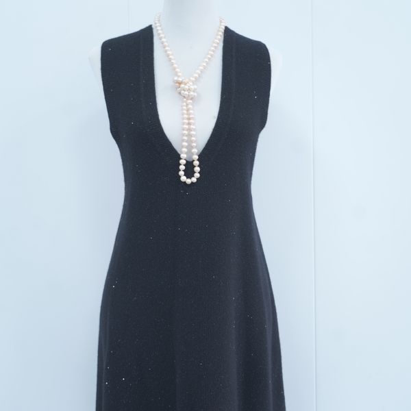 s006Black V-Neck Sleeveless Knitted Dress 4