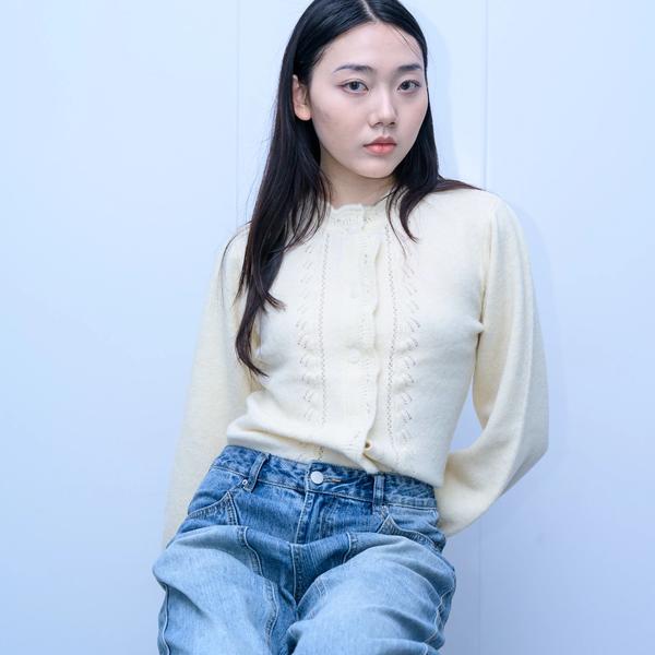 s049Cream Yellow Textured Ruffle Collar Knit Cardigan 3