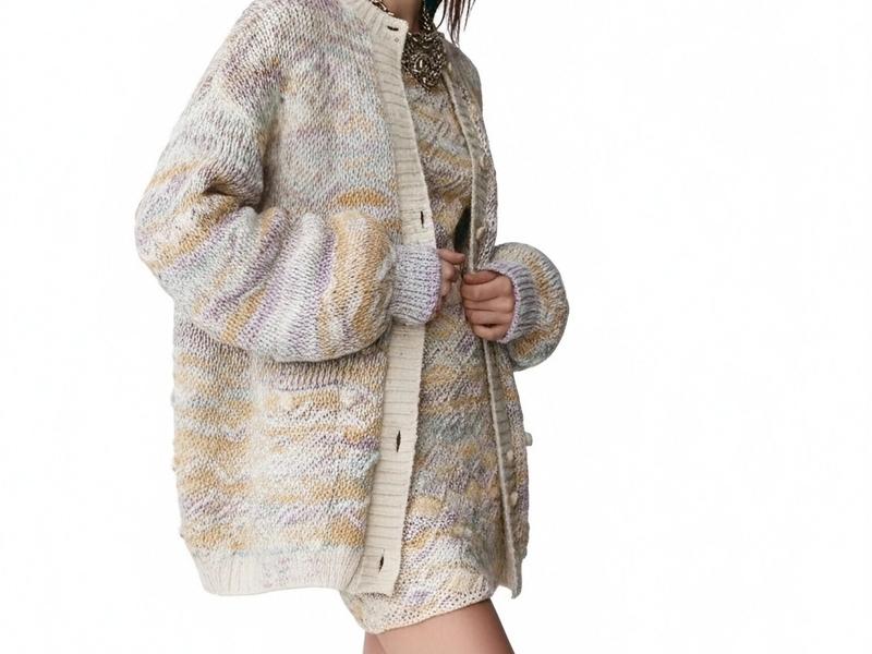 s087Macaron Color-Block Striped Knit Set