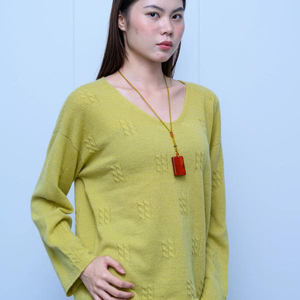 s032Lemon Yellow Textured V-Neck Knit Sweater 2