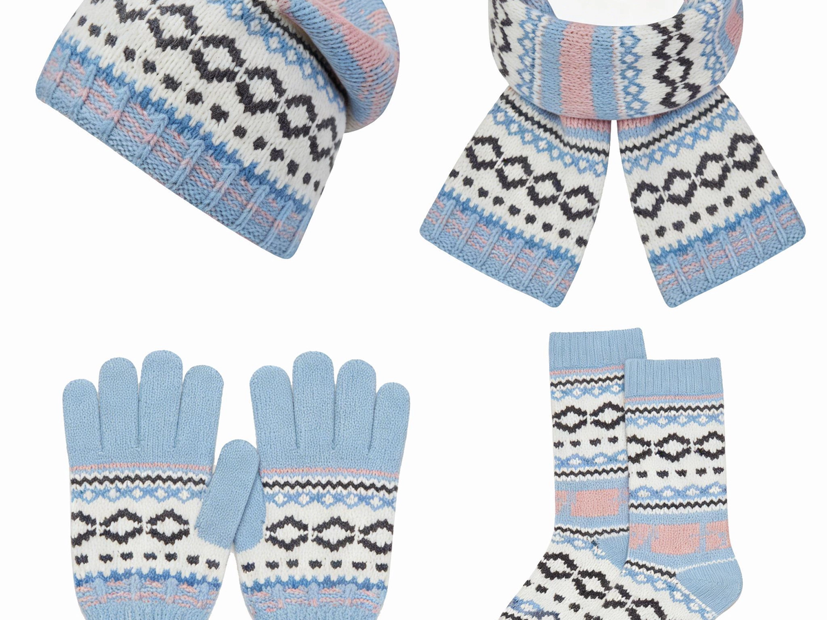 Fair Isle Knit 4-Piece Winter Set