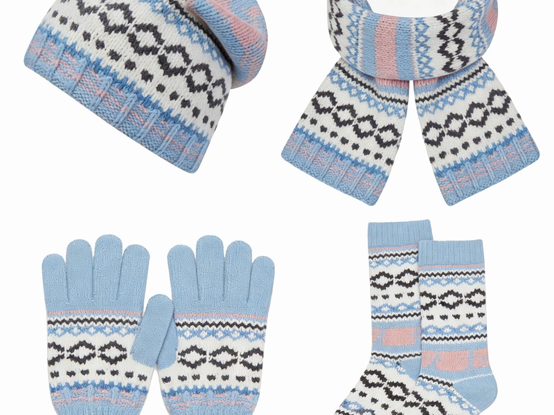 Fair Isle Knit 4-Piece Winter Set