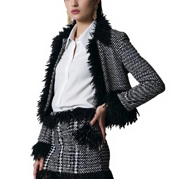 s060Black & White Tweed Fringe Trimmed Chanel-Style Co-ord Set 3