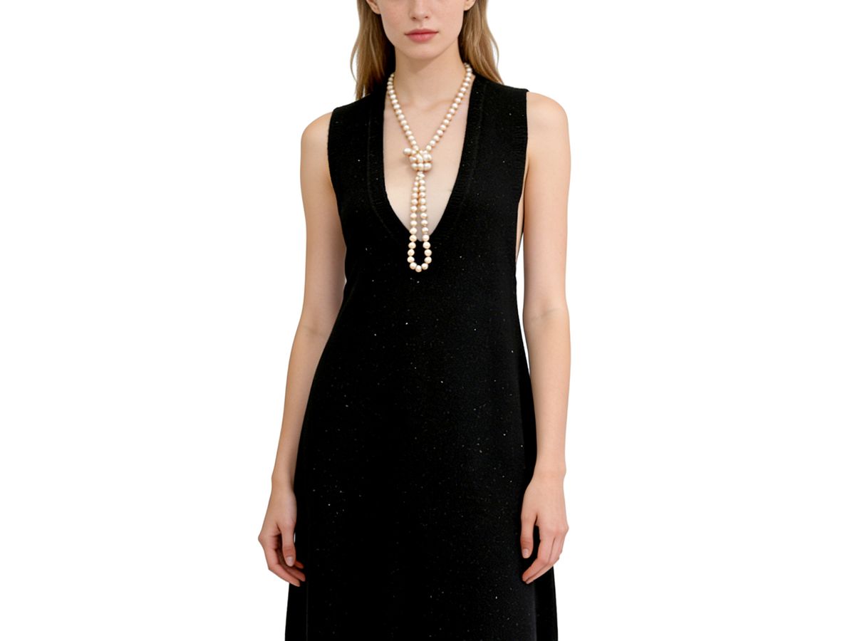 Black V-Neck Sleeveless Knitted Dress