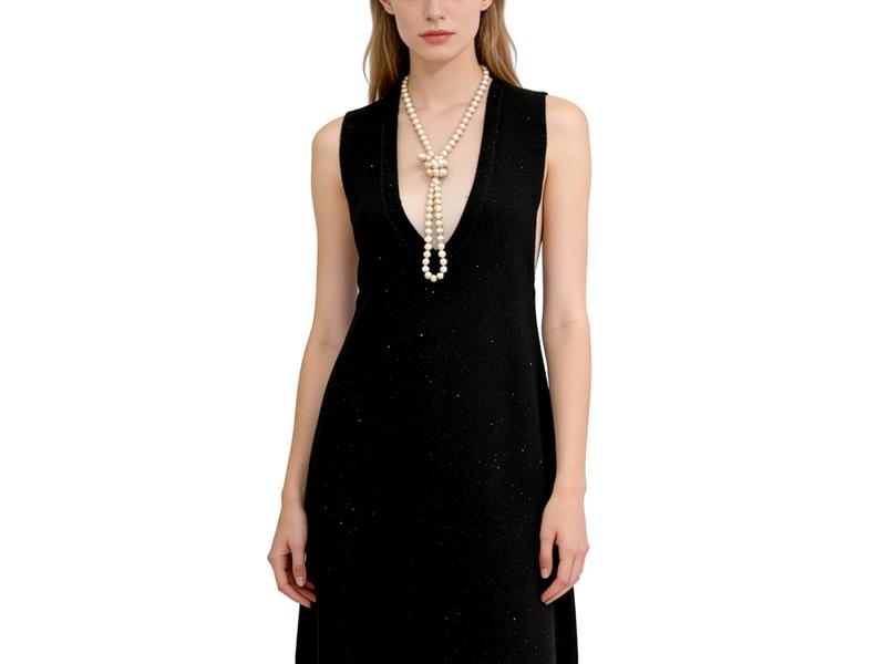 Black V-Neck Sleeveless Knitted Dress