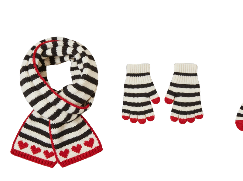 Stripe Heart Patch 4-Piece Winter Set
