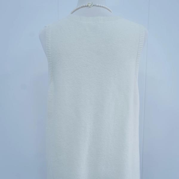 s002Cream White V-Neck Split-Side Knitted Vest 2