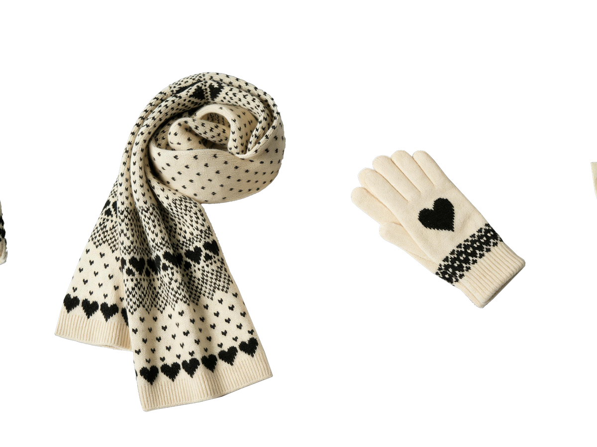 Heart Fair Isle 4-Piece Winter Set