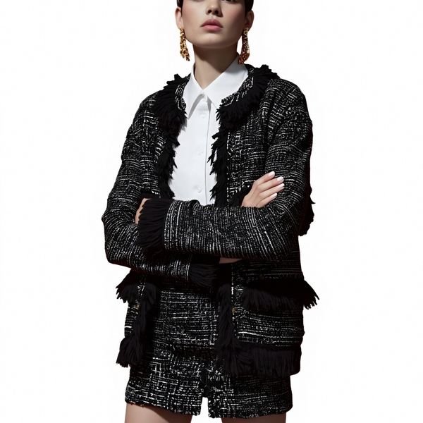 s061Black & White Tweed Fringe Trimmed Chanel-Style Co-ord Set 4