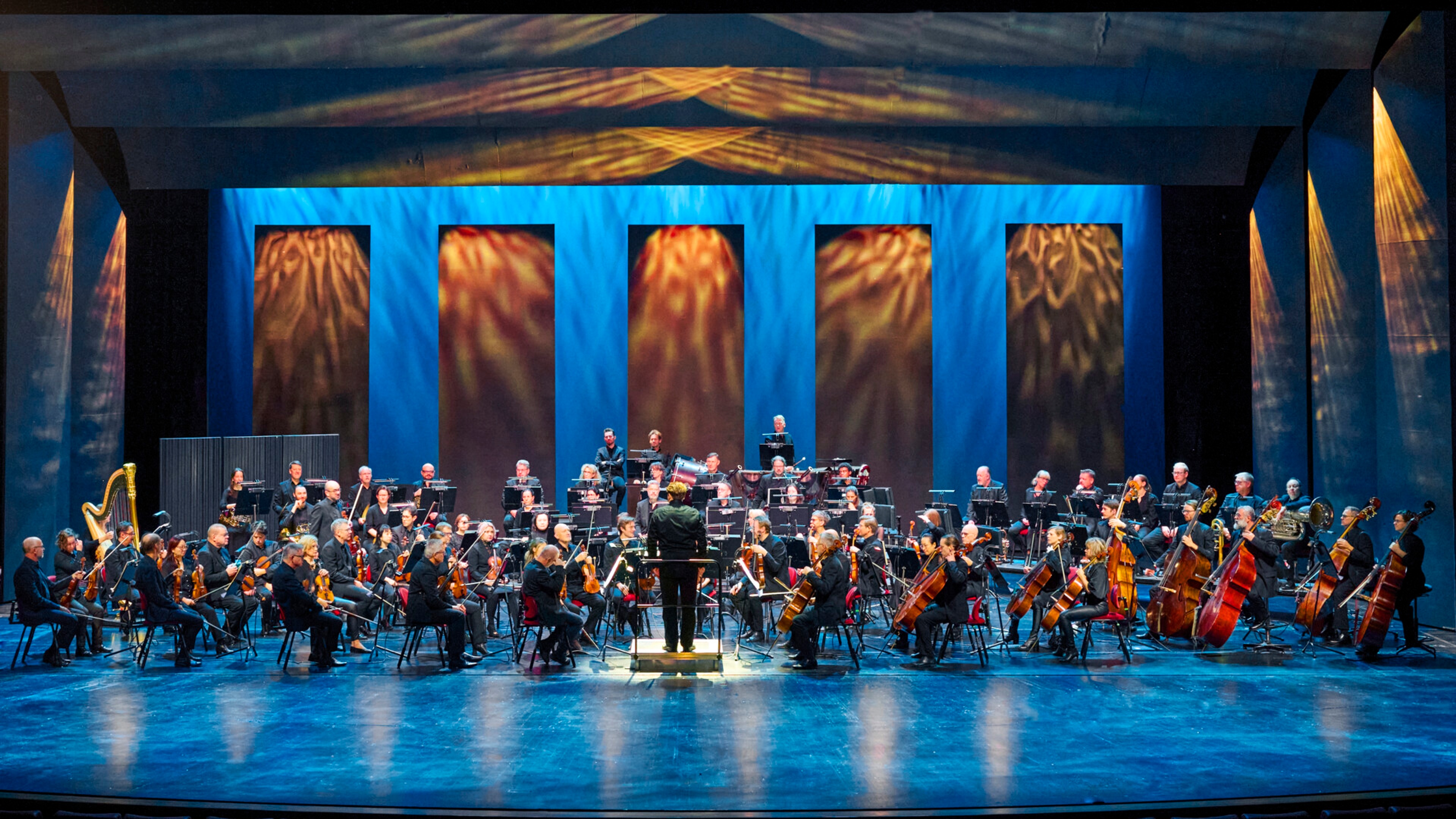 GöteborgsOperans Orkester på scen.