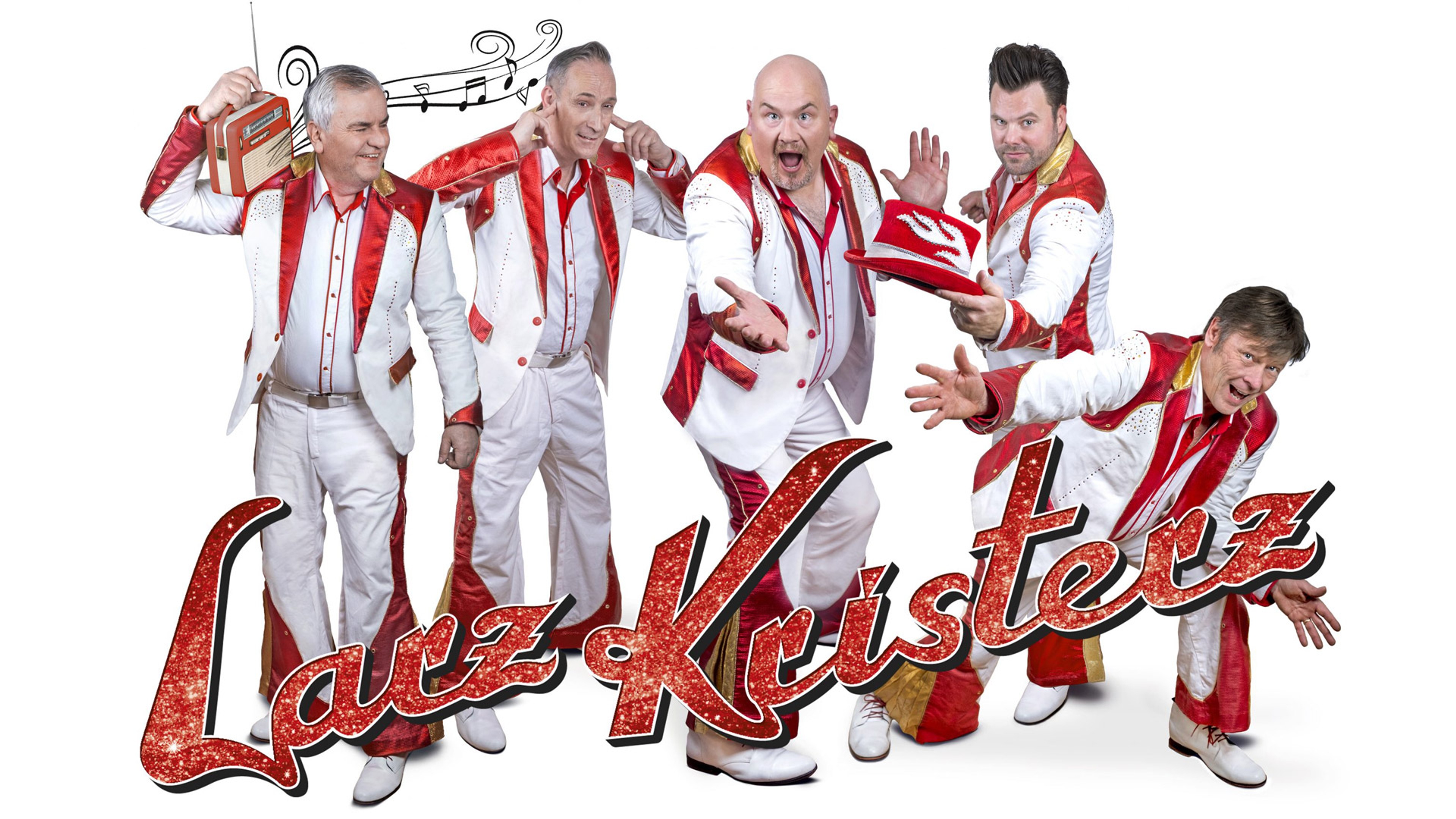 Medlemmarna i Larz-Kristerz iklädda scenkostymer