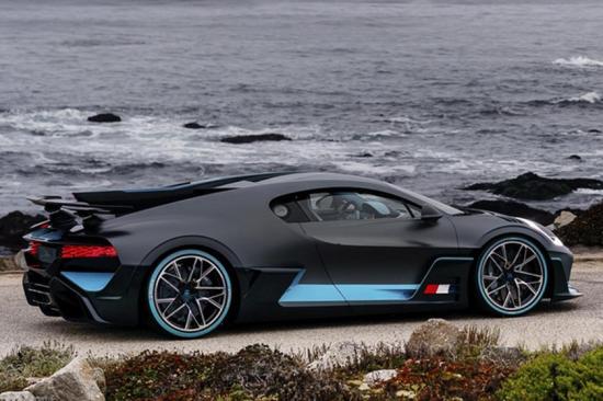  Bugatti Divo-image