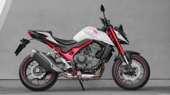 CB 750 Hornet-image