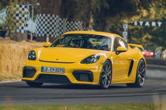 718 Cayman GT4