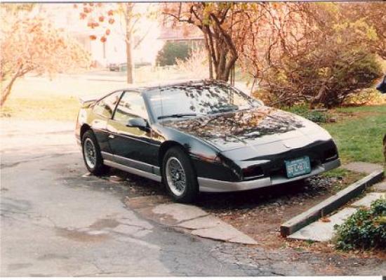 Pontiac Fiero GT