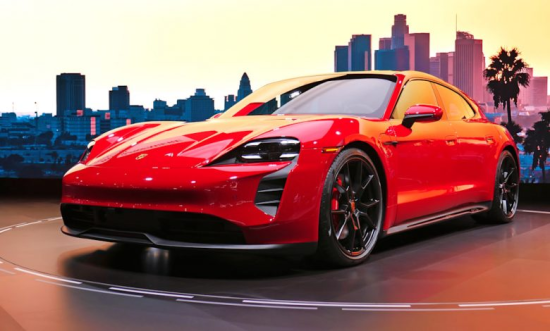 Taycan Sport Turismo 4S