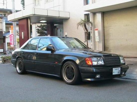 300E AMG 5.6 Hammer