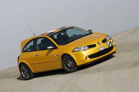 Megane Sport F1-Team R26