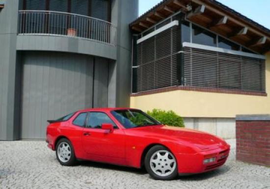 944 Turbo