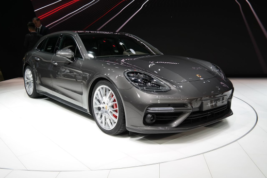 Panamera 4 E-Hybrid Sport Turismo-image