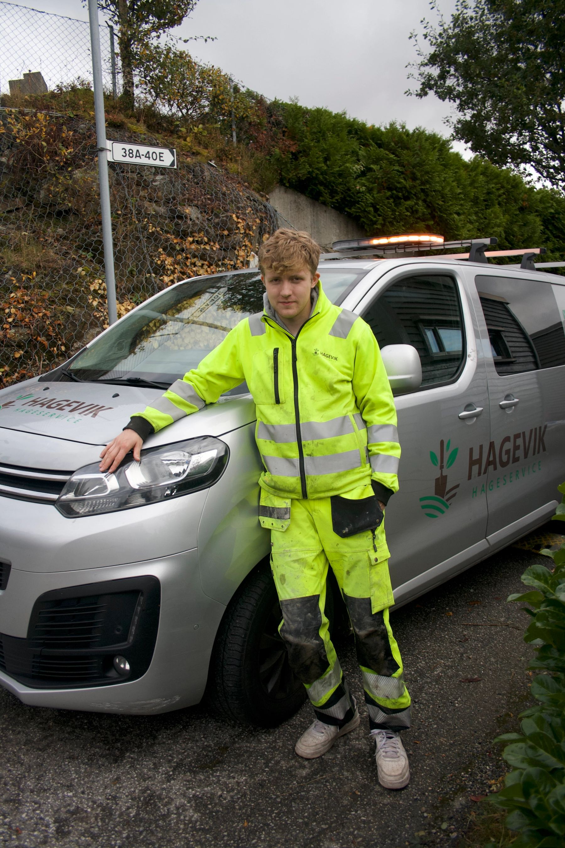 Øyvind i bilen, Bergen
