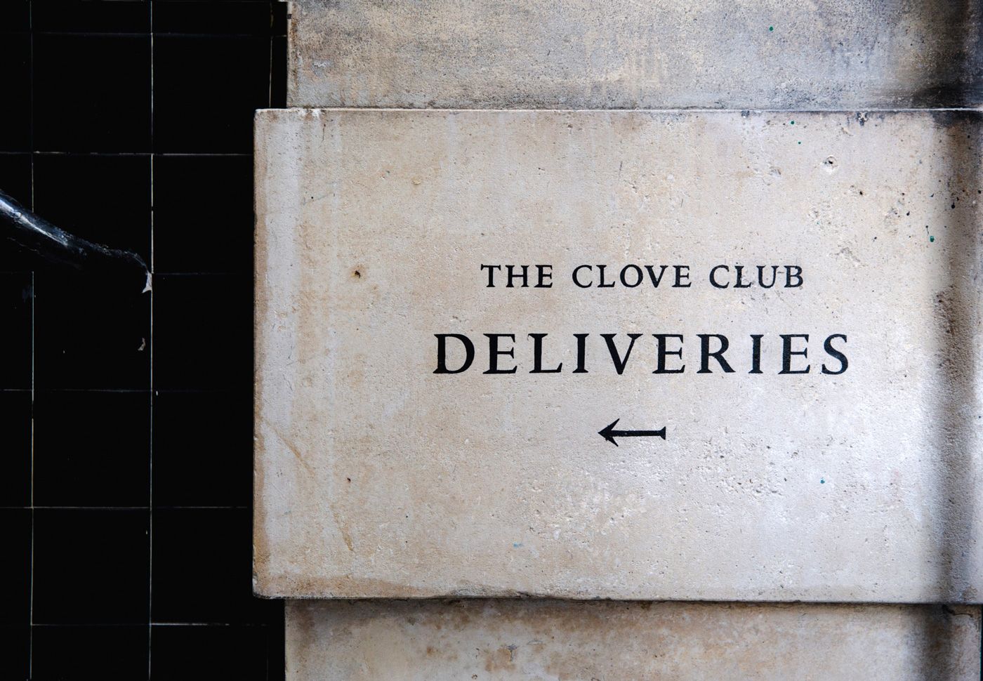 EverythingInBetween_TheCloveClub_Signage_2