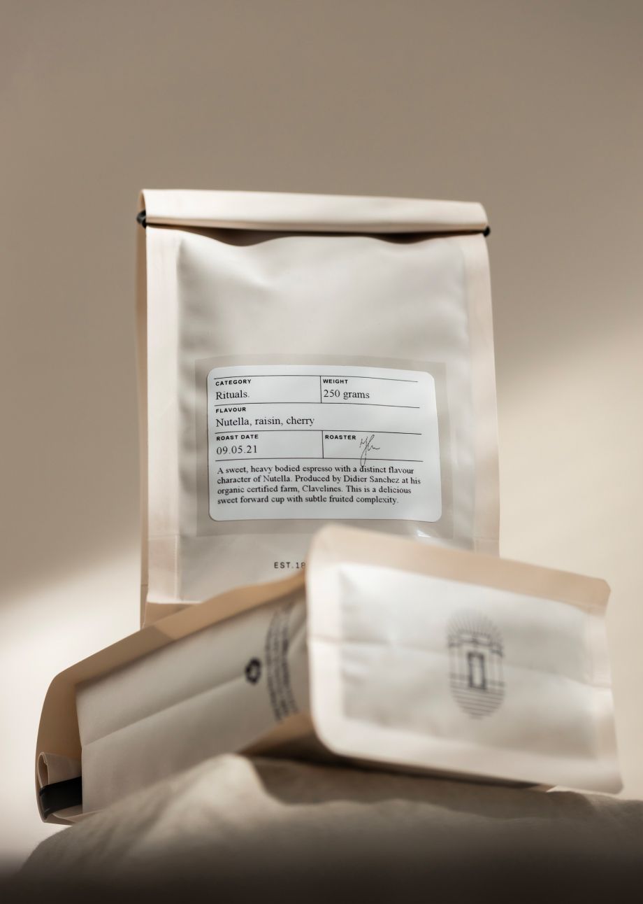 EverythingInBetween_WatchHouse_CoffeeBag_2