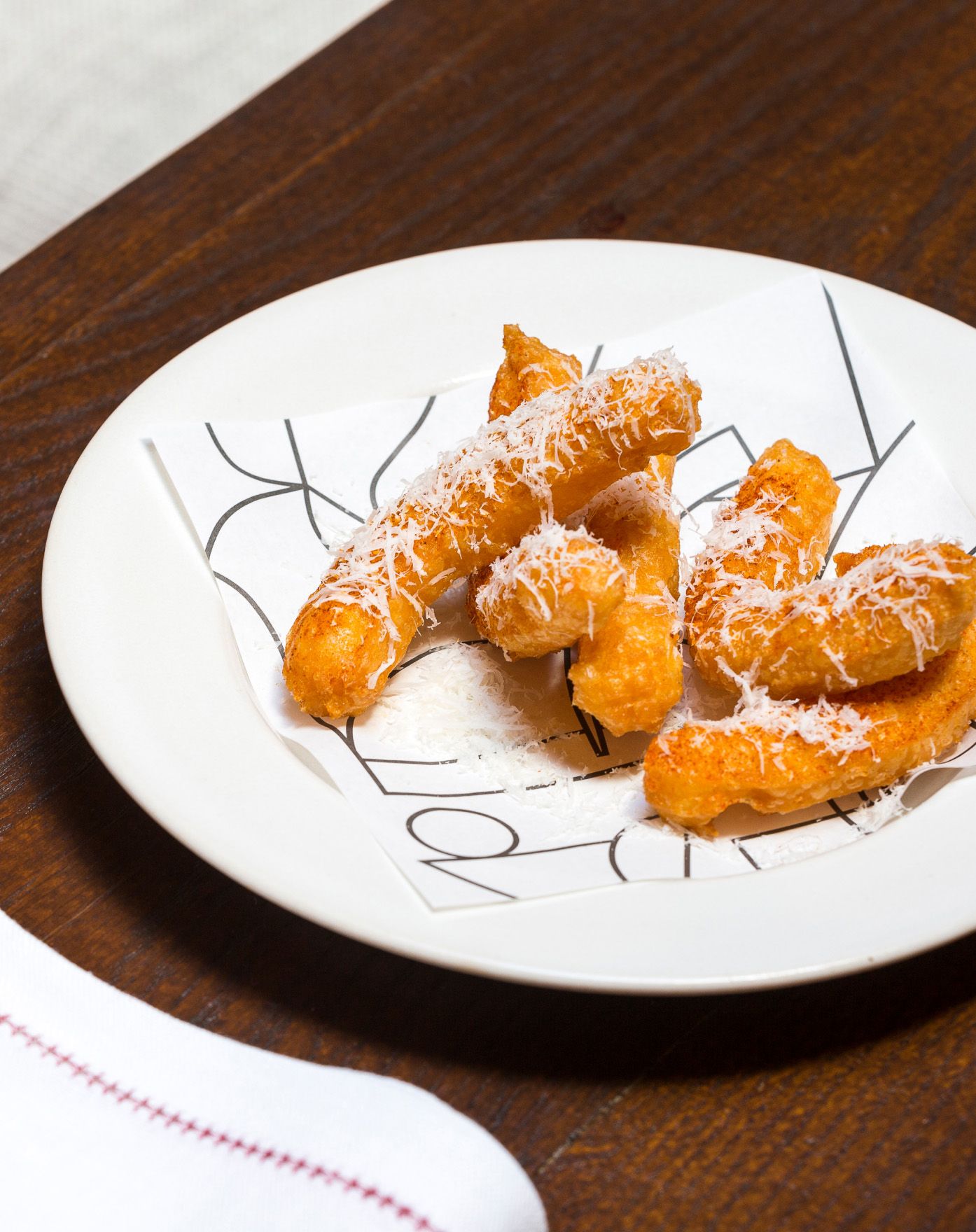 EverythingInBetween_Luca_Food_1