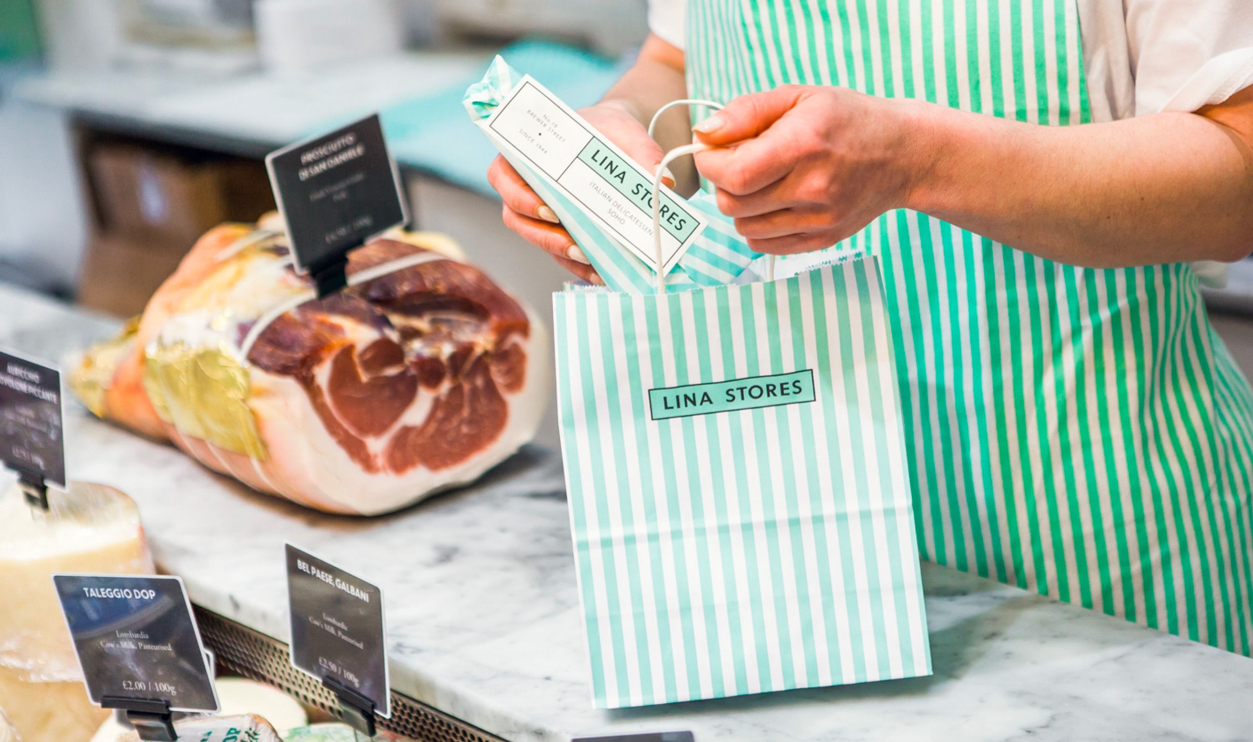 EverythingInBetween_LinaStores_Packaging_2