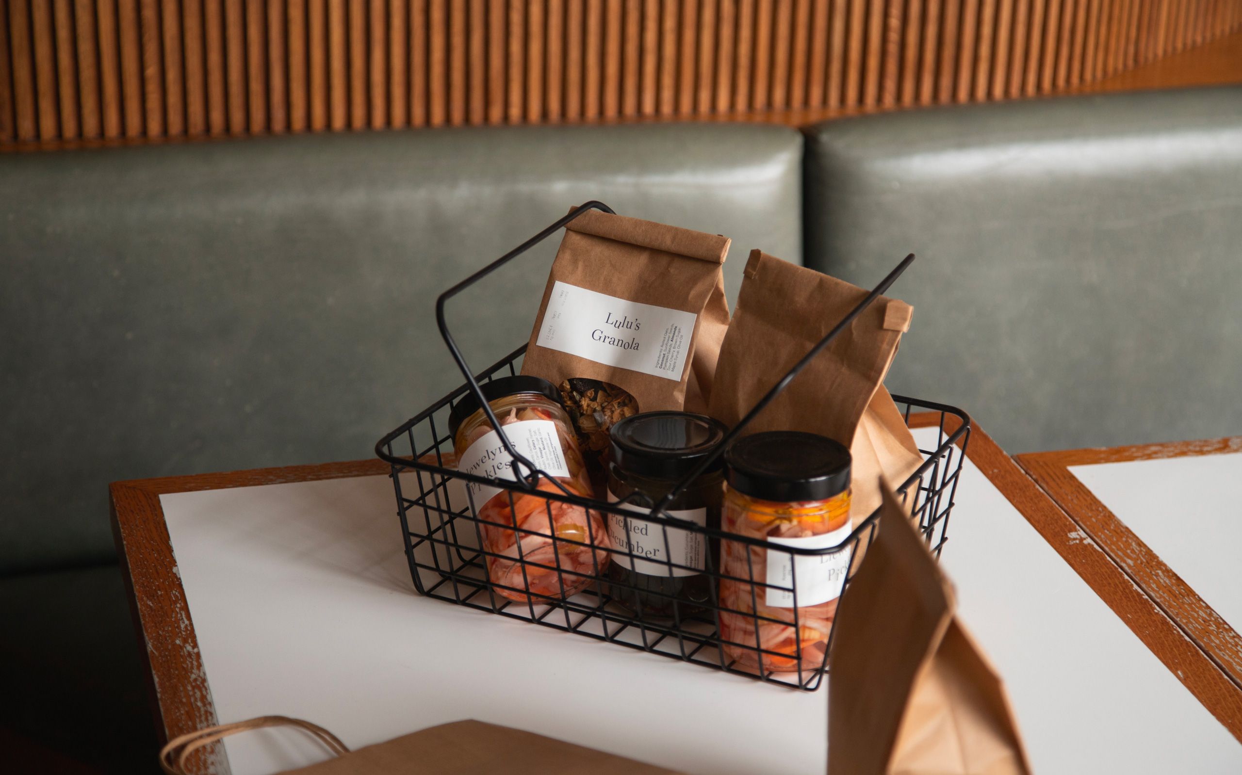 EverythingInBetween_Lulus_Packaging_1