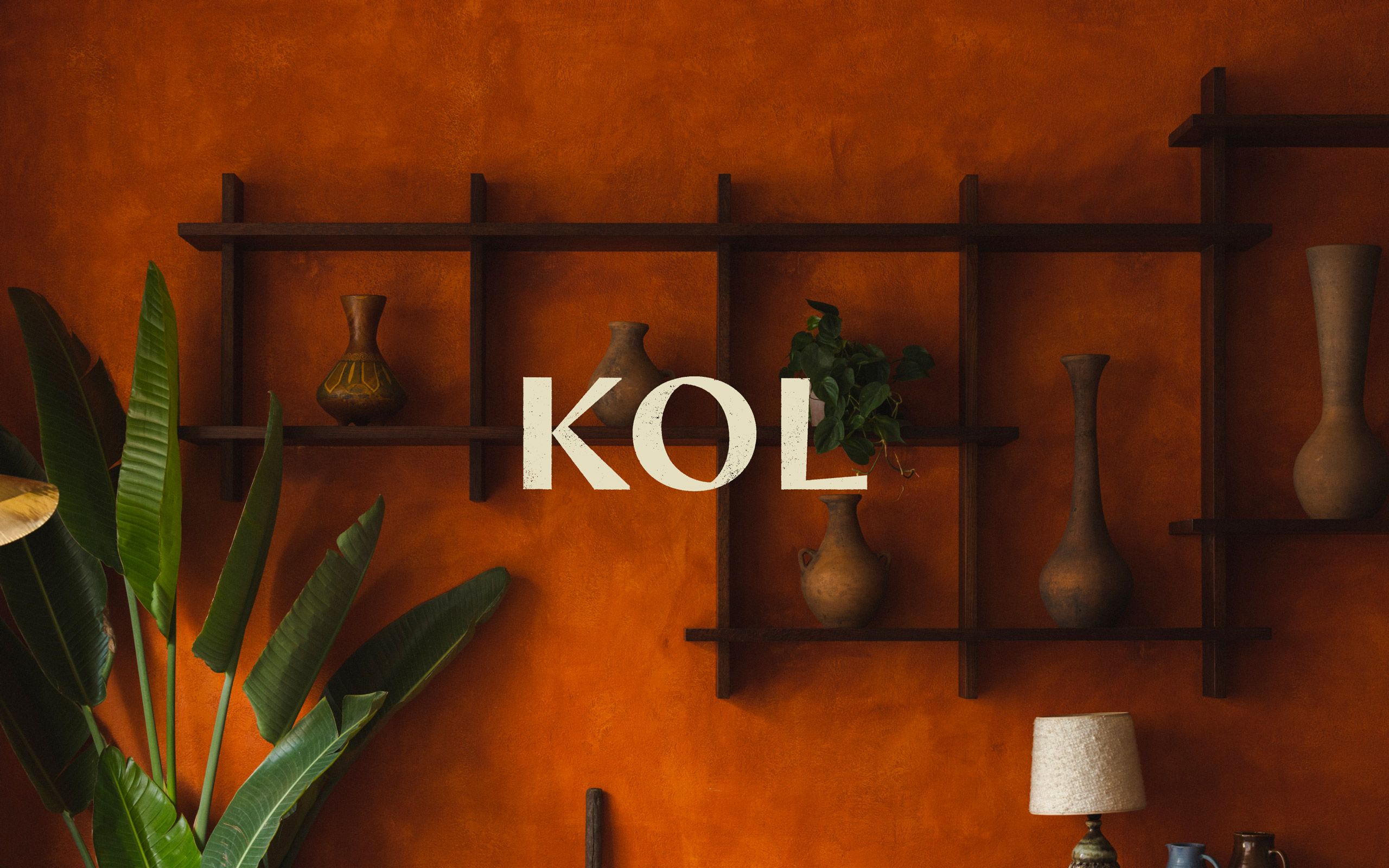 EverythingInBetween_Kol_Logo