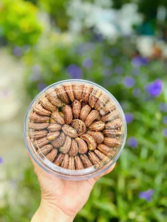 Hạt điều xếp hoa sẵn hàng - hộp 500gr hàng thượng hạng HẠT ĐIỀU CỒ RANG MUỐI XẾP HOA