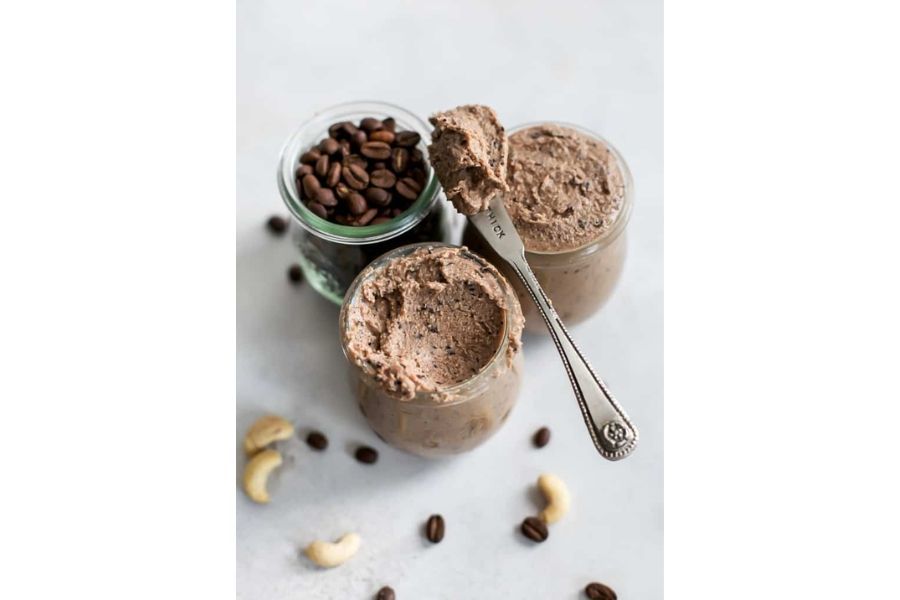 Khám Phá Sự Kết Hợp Độc Đáo Giữa Cafe Và Hạt Điều: Hương Vị Mới Lạ, Dinh Dưỡng Dồi Dào