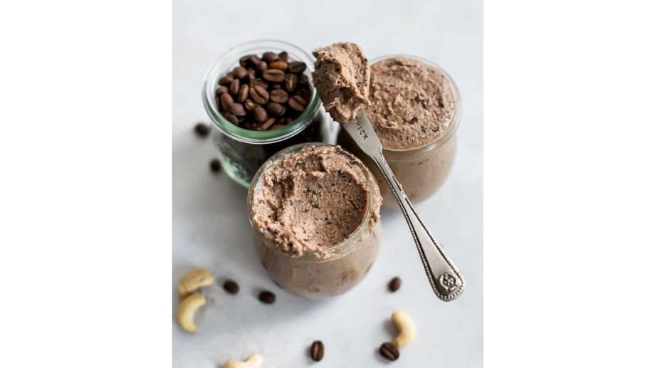 Khám Phá Sự Kết Hợp Độc Đáo Giữa Cafe Và Hạt Điều: Hương Vị Mới Lạ, Dinh Dưỡng Dồi Dào