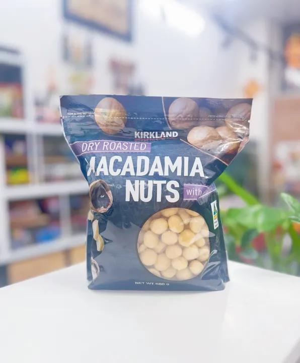 (HÀNG ÚC) Hạt mắc ca rang muối biển Macadamia nuts hiệu Kirkland Signature túi zip 680GR