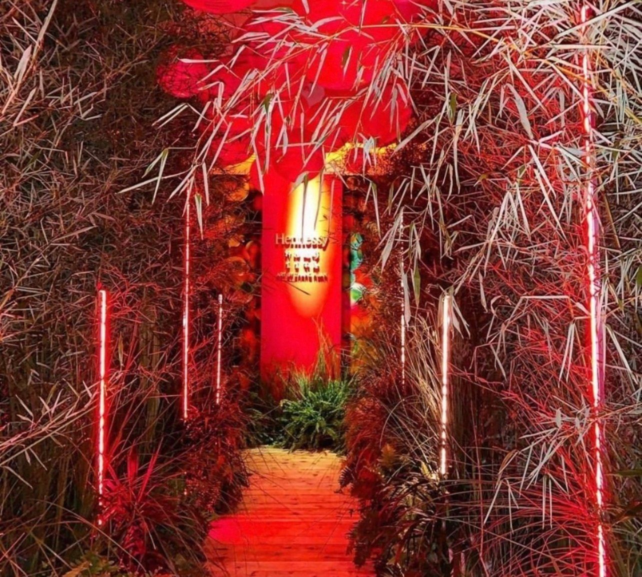 GIVE YOUR EVENT SPACE A TOTAL MAKEOVER