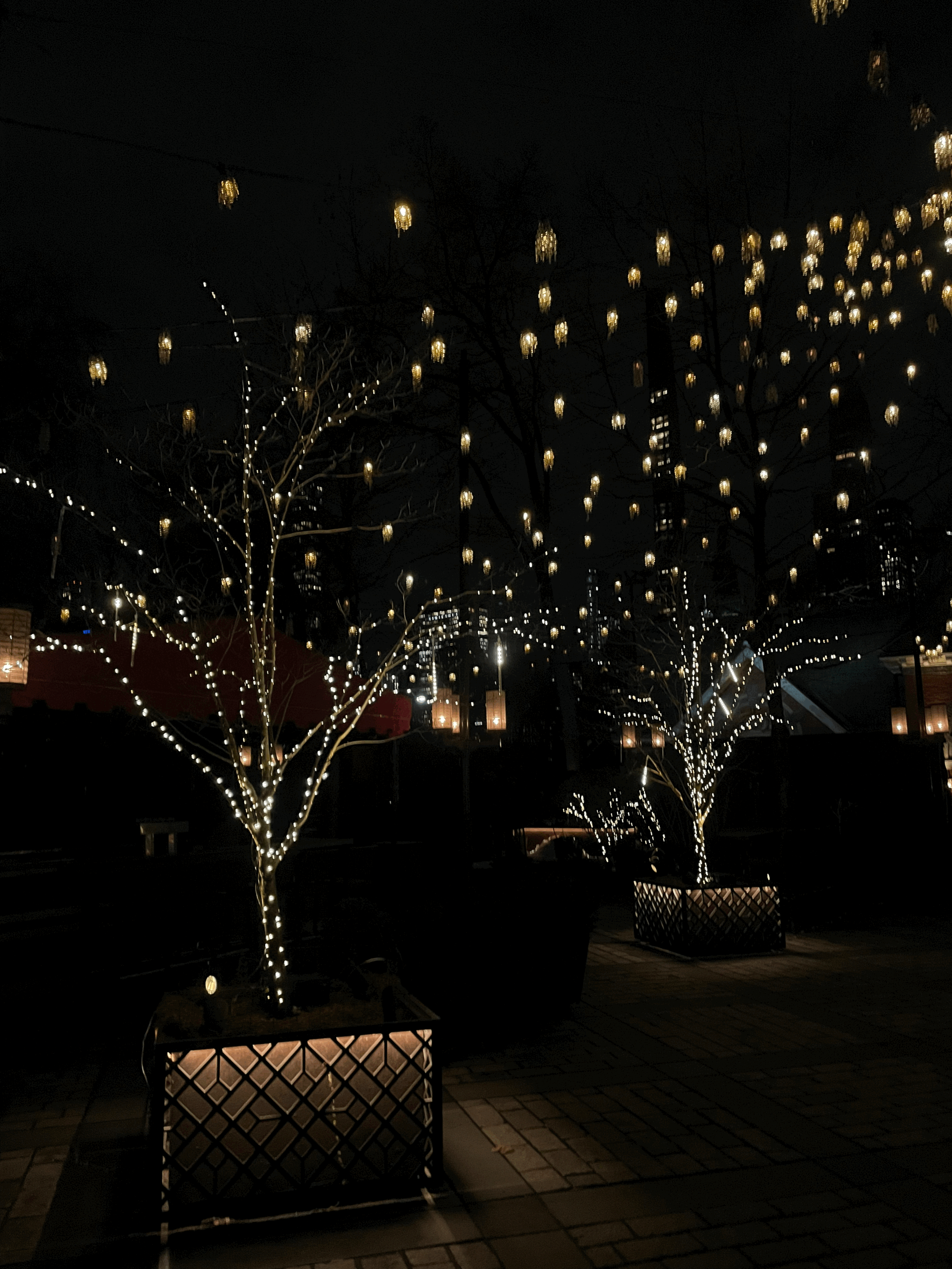 Illuminate &amp; Captivate: Top AV Trends for Unforgettable Outdoor Events