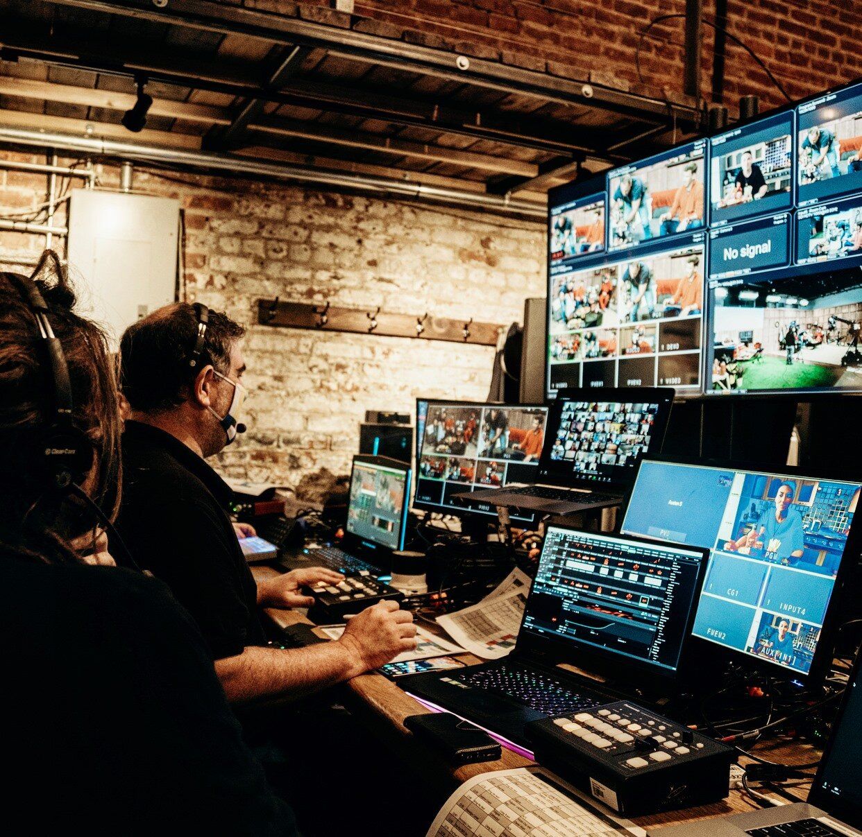 WORLD-CLASS AUDIO AND VISUAL THAT MAKES MAGIC HAPPEN