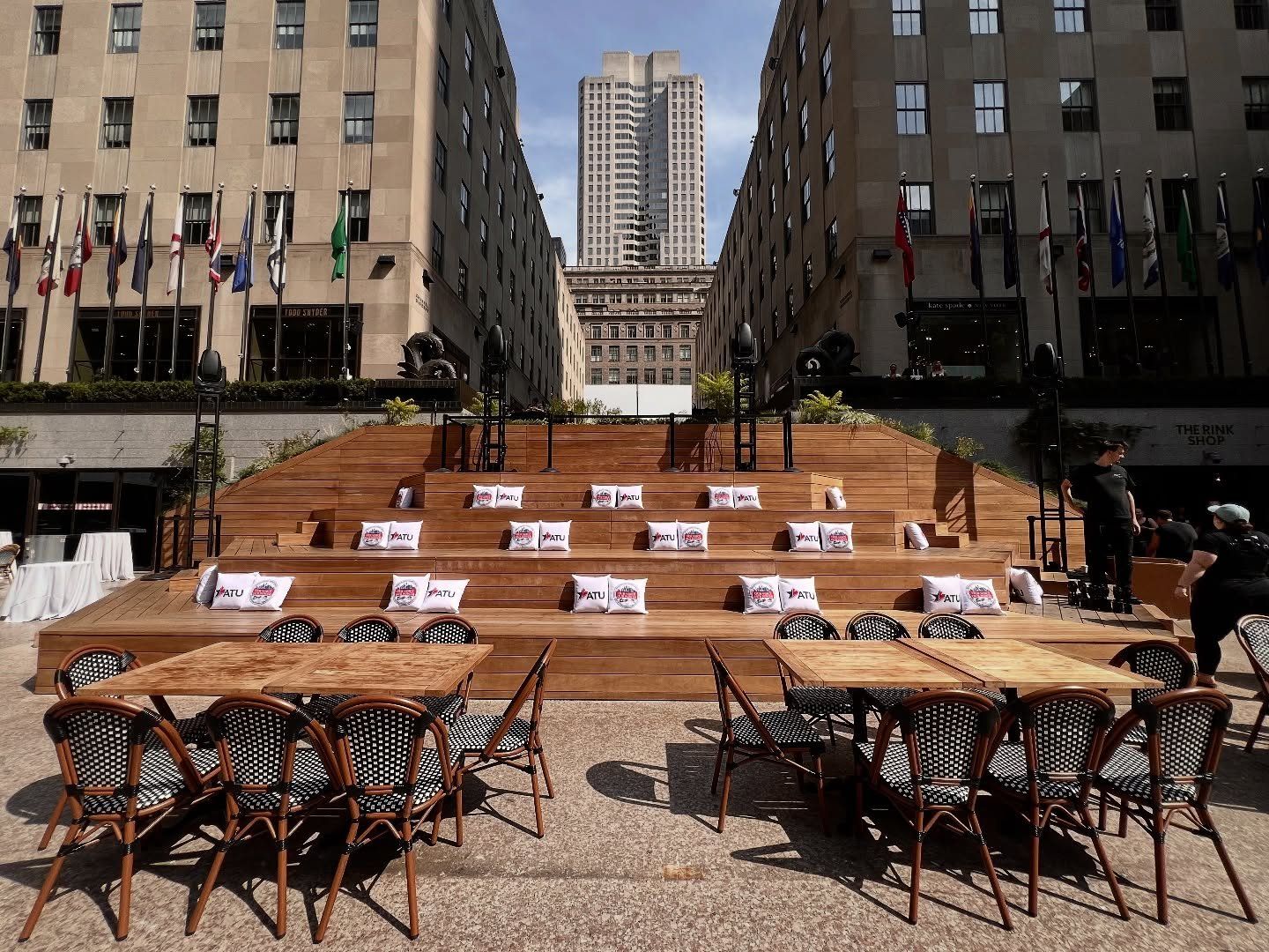 Summer 2026 Event Outlook: Corporate Offsites, Rooftops, and Waterfront Events