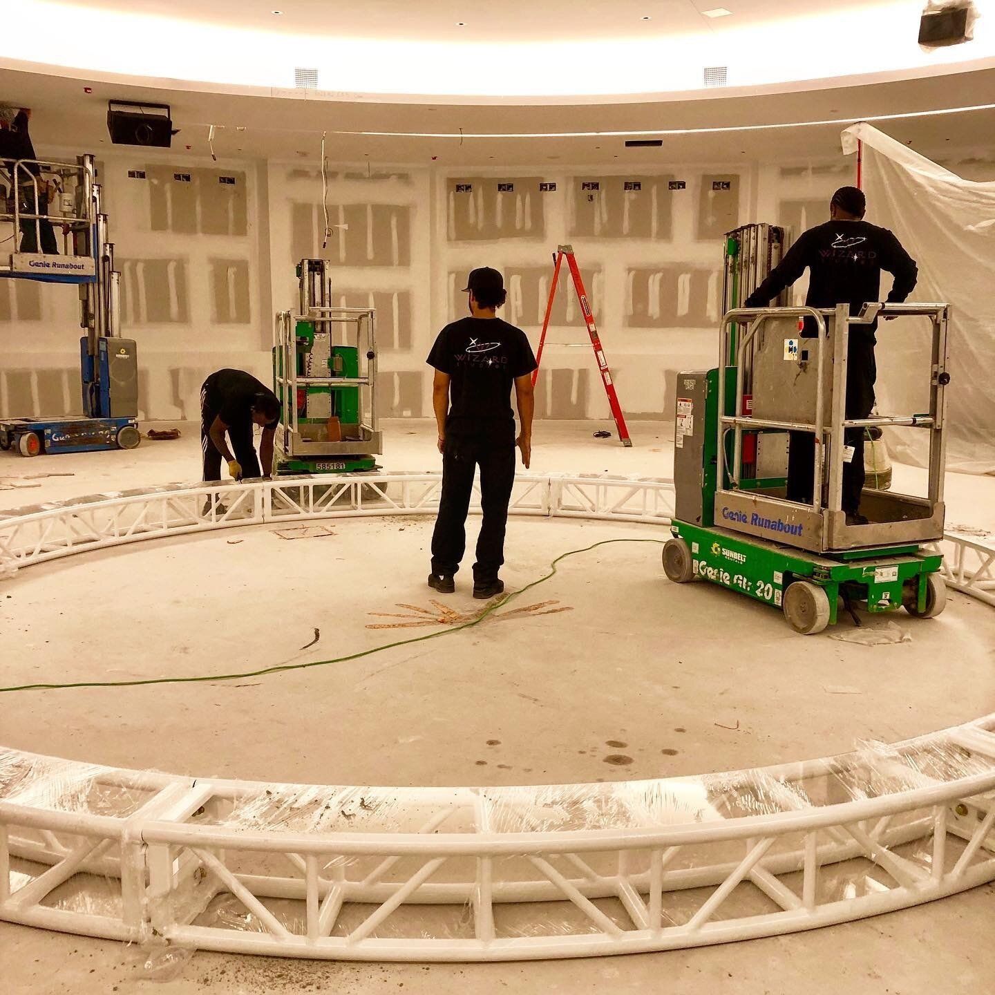 THE MAGIC OF TRANSFORMING ANY SPACE