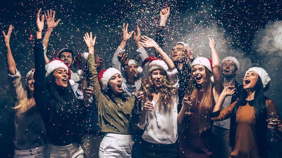 IGNITE THE HOLIDAY SEASON AND PLAN NOW!