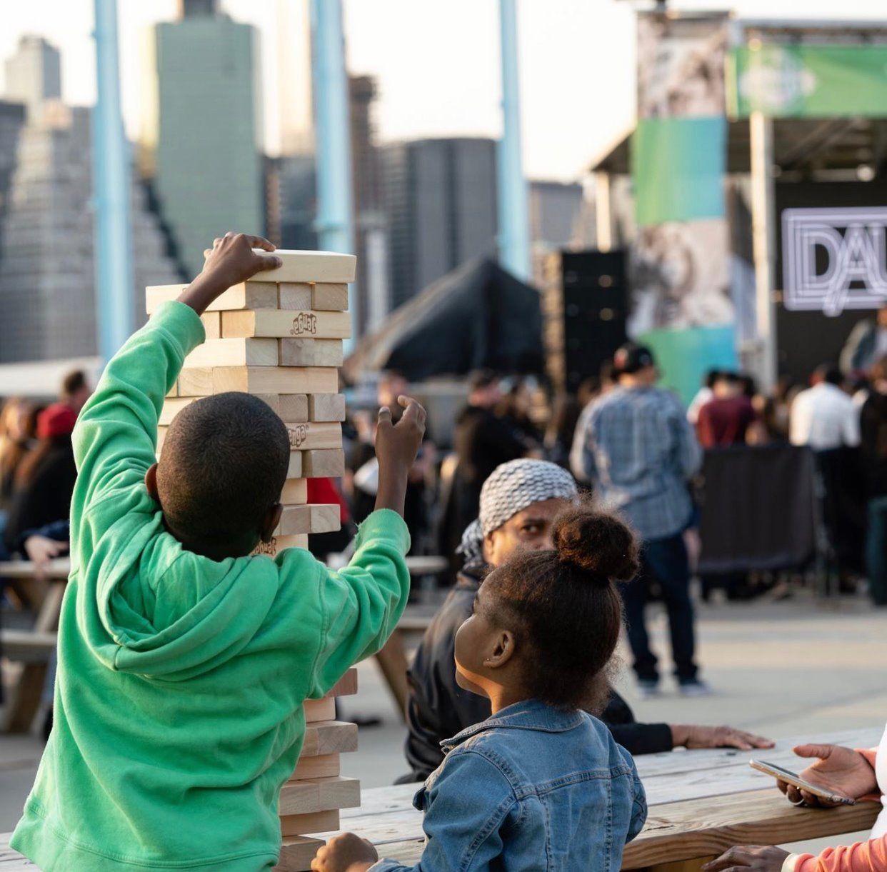 5 TRENDS YOU NEED TO KNOW FOR OUTDOOR EVENTS