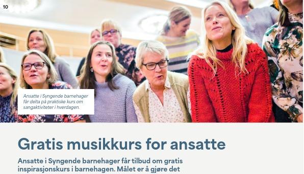 Bilde av ansatte som synger sammen