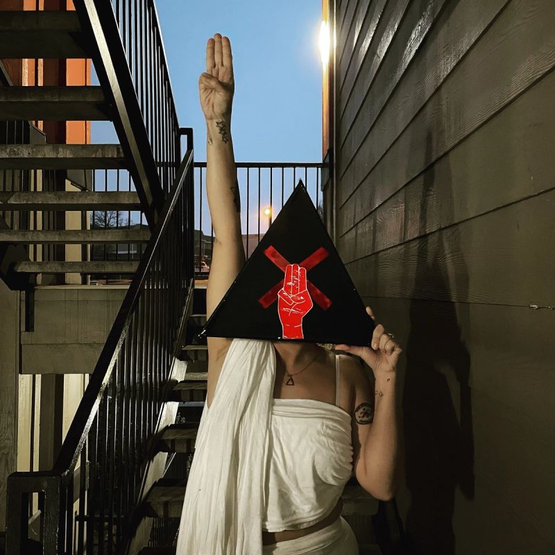 Silent Salute, 3024x3024 px, 2022. © Emily Phyo, Austin, Texas, USA 