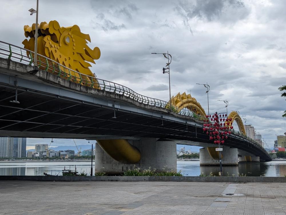 Dragon Bridge