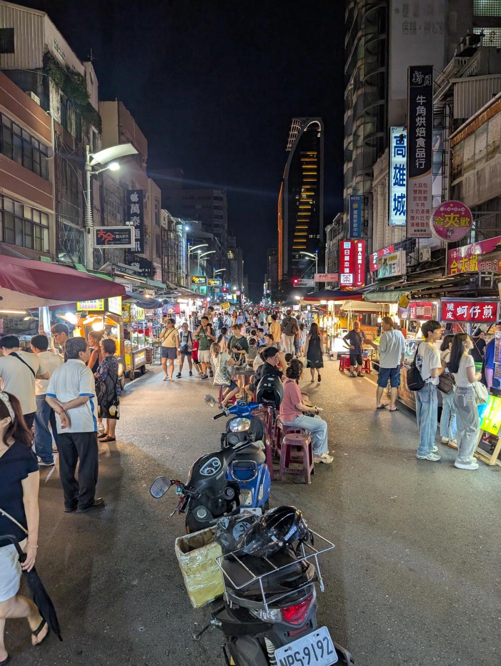 Liuhe Night Market