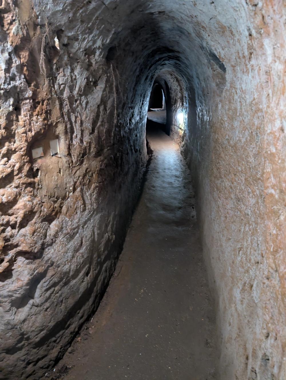 Tunnel